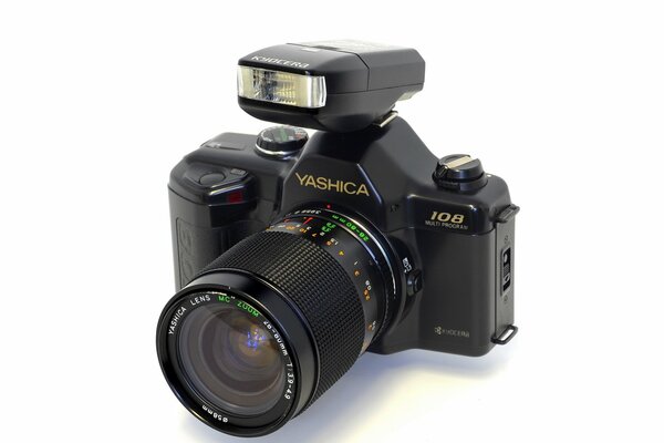 Макро камера yashica 108 с мульти программой
