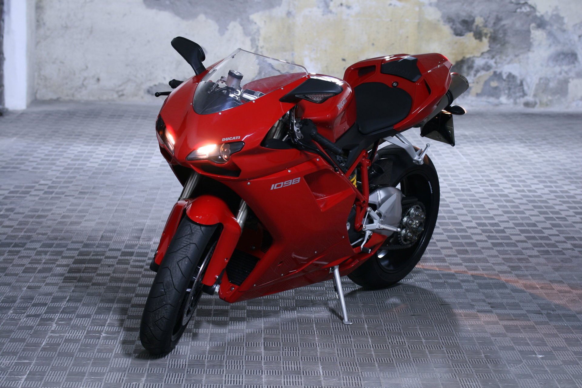 ducati 1098 sportbike rosso дукати спортбайк мотоцикл мото красный дизайн италия мотобайк hi-tech байк мототранспорт