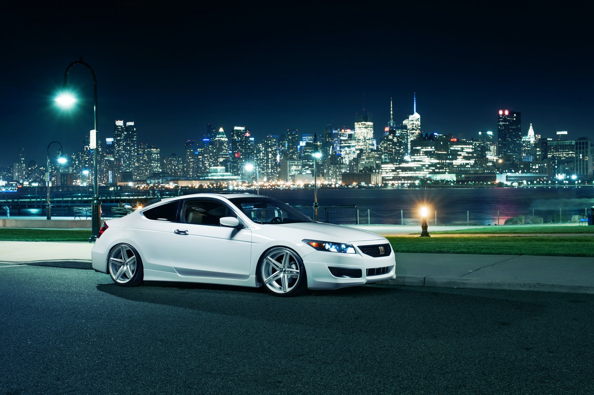 honda accord coupe biały ronaldo stewart miasto