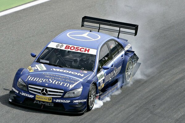Samochód mercedes benz Racing Sport