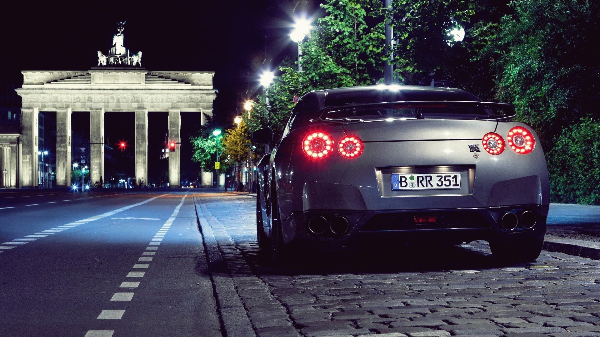 nissan gtr ночь париж город
