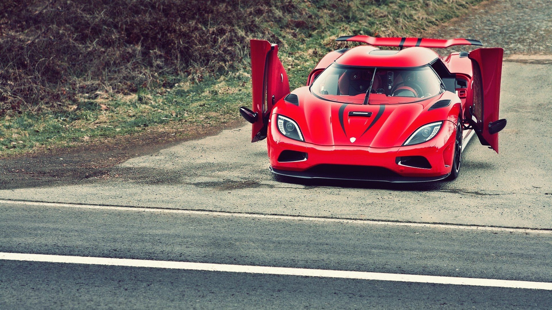 koenigsegg agera r суперкар кенигсег красный