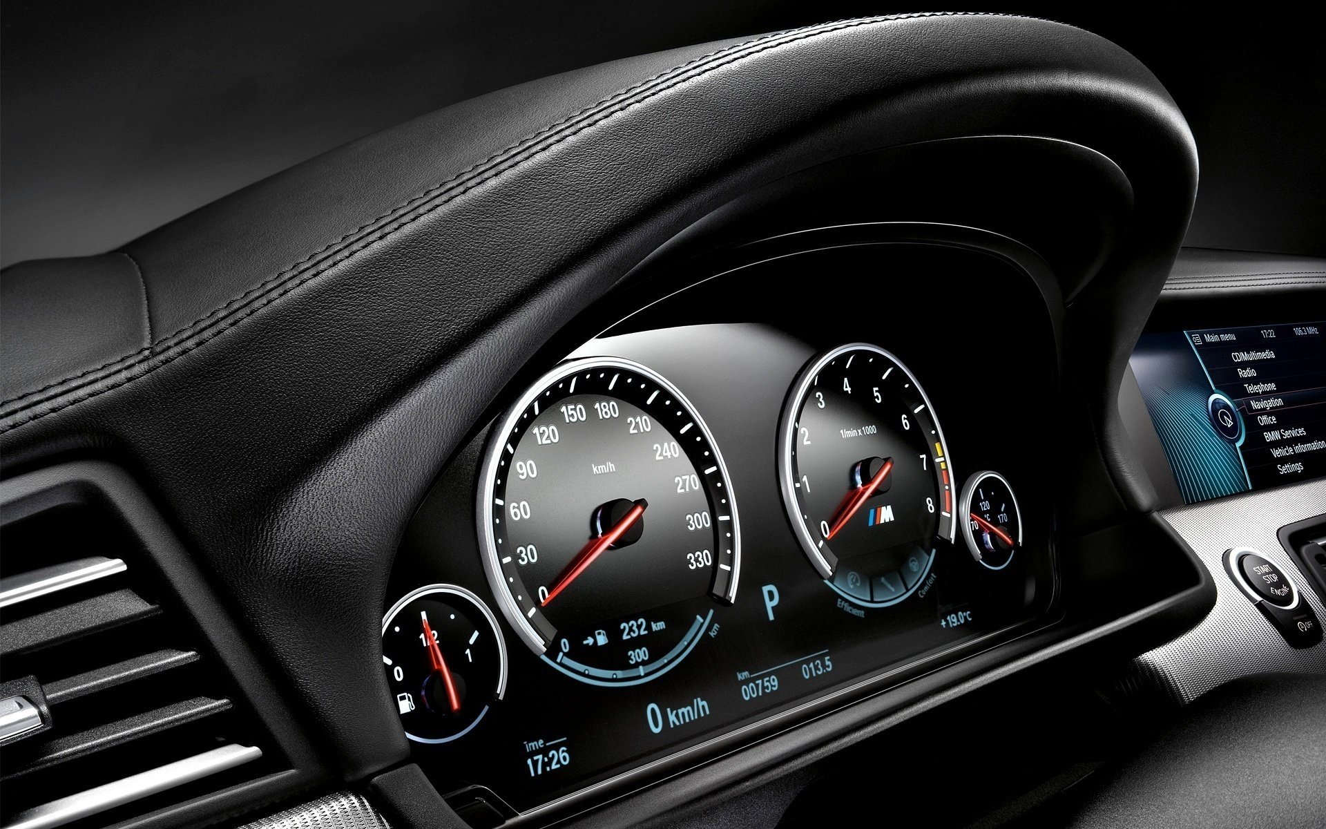 приборная панель bmw f10