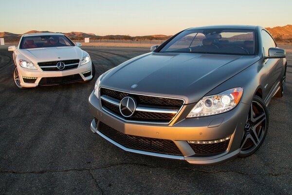 Mercedes Benz samochód klasy SL