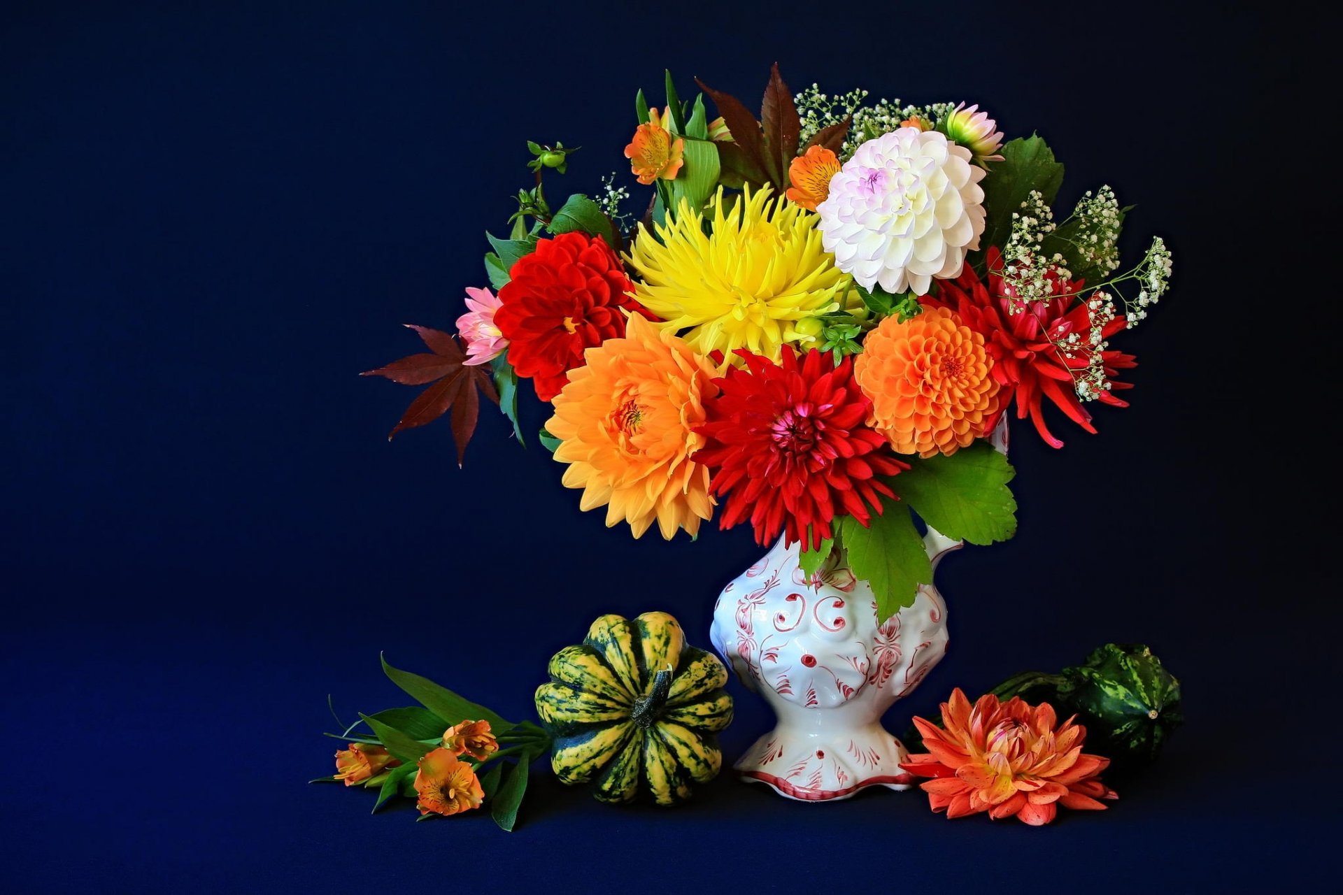 цветы ваза натюрморт