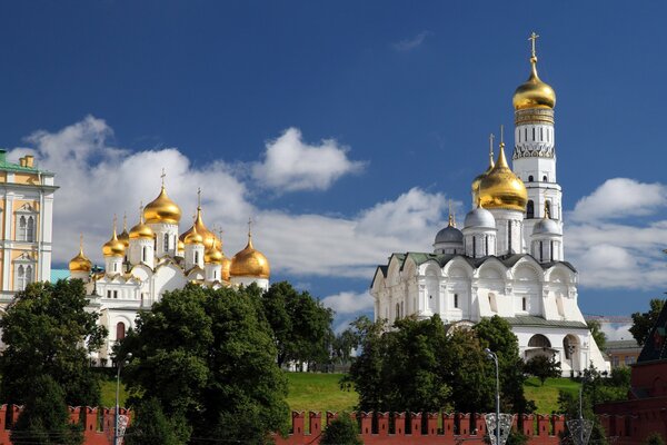 Московская колокольня Ивана Великого