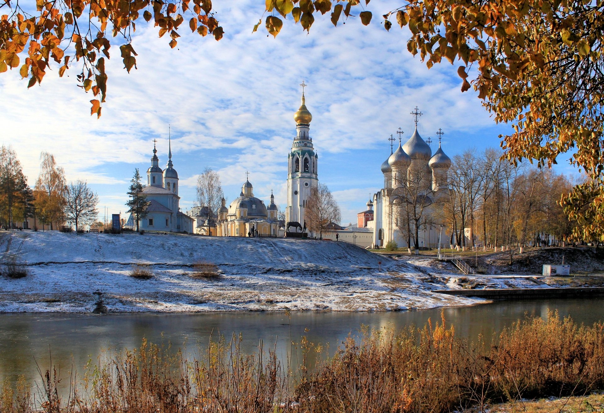 осень вологда церковь пейзаж река