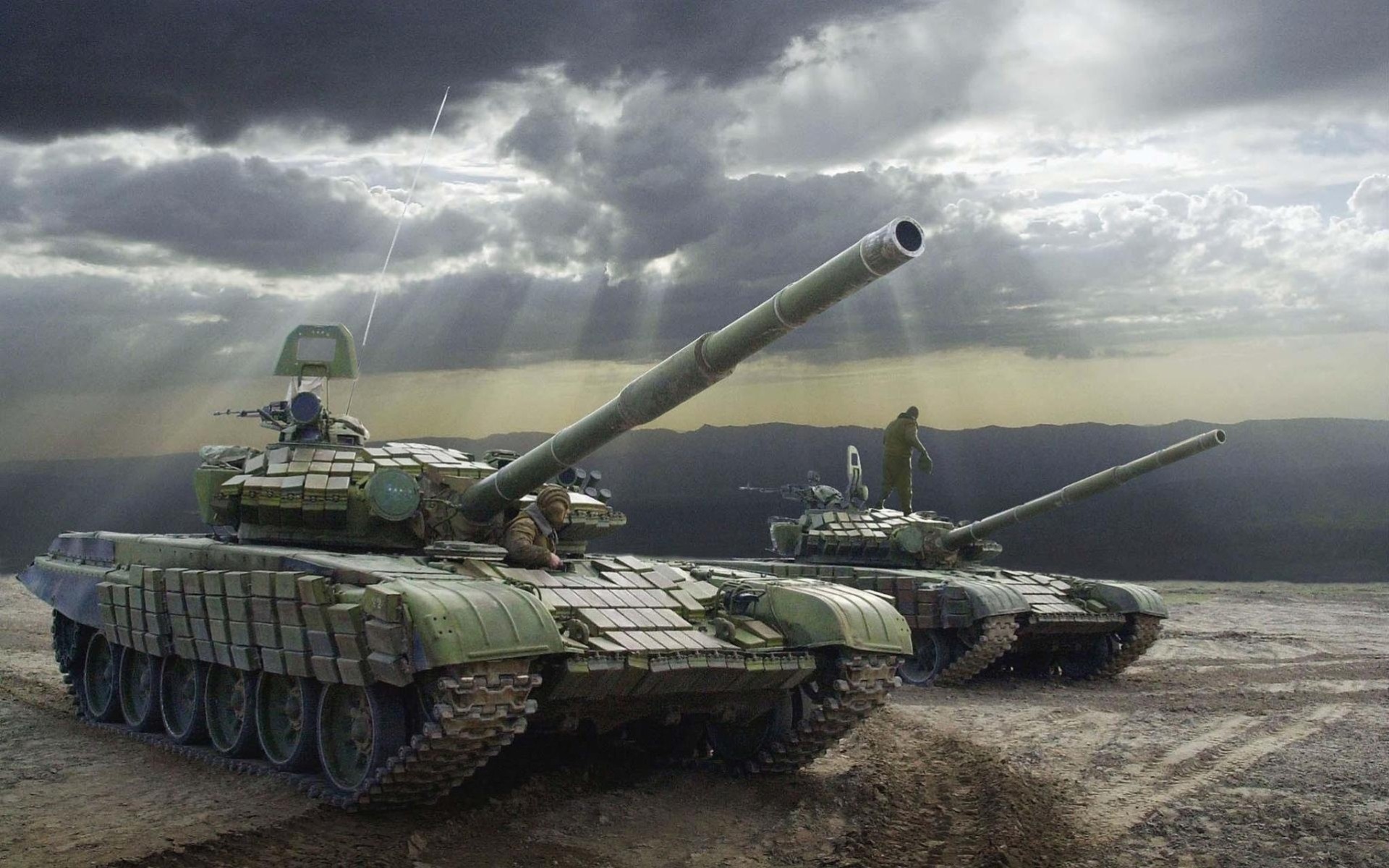 танкисты танки т-90