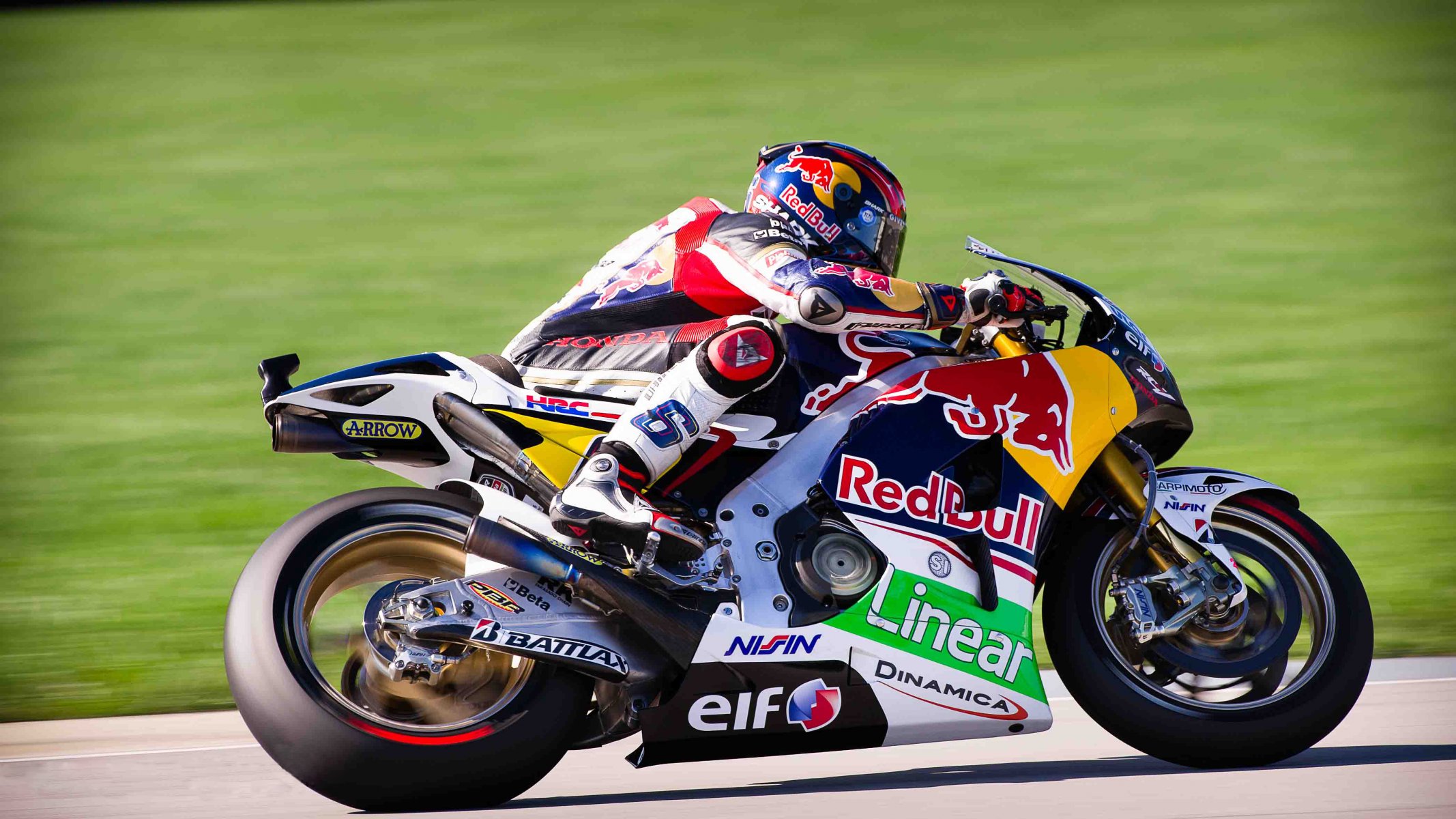 honda motogp мотоцикл красный бык спорт гонка мото скорость