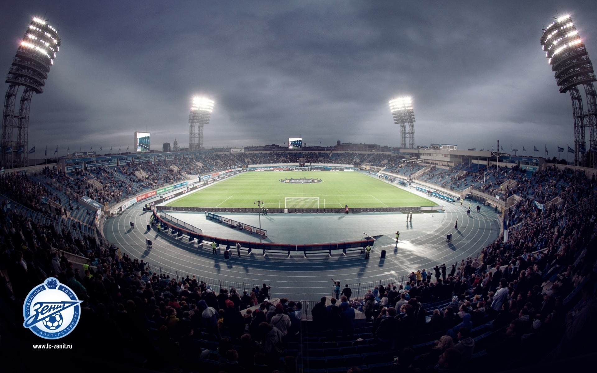 sankt petersburg stadion zenit piłka nożna piotrowski warto piotr