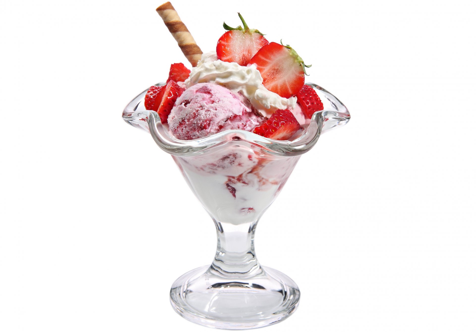lody jagody truskawki deser słodkie białe tło